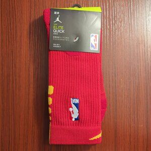 New NBA Nike Elite Quick Crew Socks Dri-Fit Basketball Size Large Red/Yellow